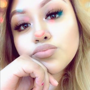 Meet your Posher, Nina